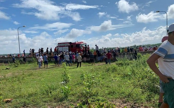 Để lại thư tuyệt mệnh, đôi nam nữ mới đính hôn nhảy đập nước tự tử Ảnh 2