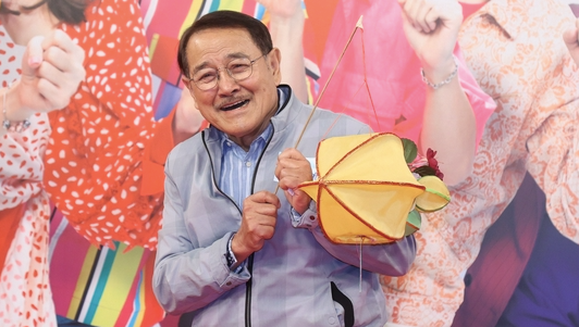 Con gái Dương Mịch - Lưu Khải Uy đón trung thu 'hiu quạnh': Thiếu cả bố lẫn mẹ, chỉ có ông bà nội ở bên Ảnh 5