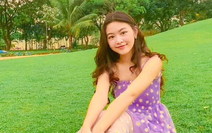 Cô nàng sở hữu vẻ đẹp chẳng hề kém cạnh bất cứ hotgirl nào
