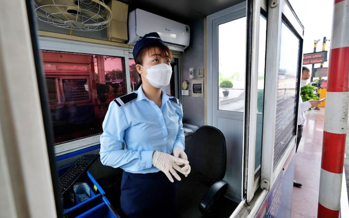 Chùm ảnh trạm thu phí Pháp Vân - Cầu Giẽ hoạt động trở lại sau gần 2 tháng nghỉ vì dịch Covid-19 Ảnh 2