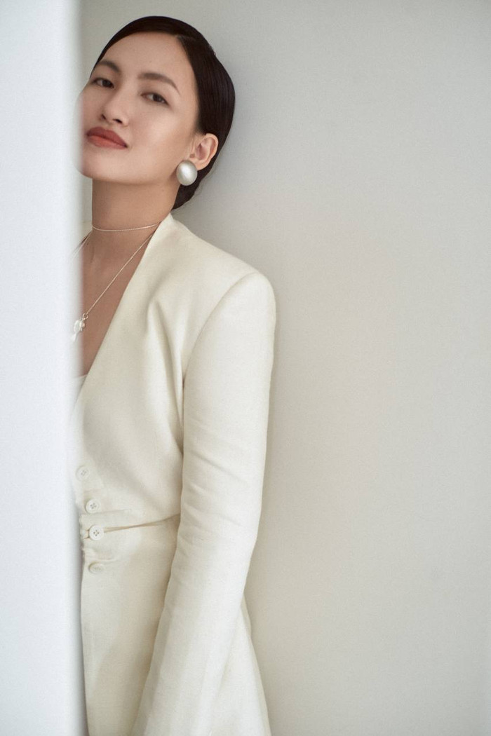 Nguyên Hà tung sản phẩm mới trong mùa dịch 'Đã bao lâu', chạm tới nỗi lòng của tất cả chúng ta Ảnh 11