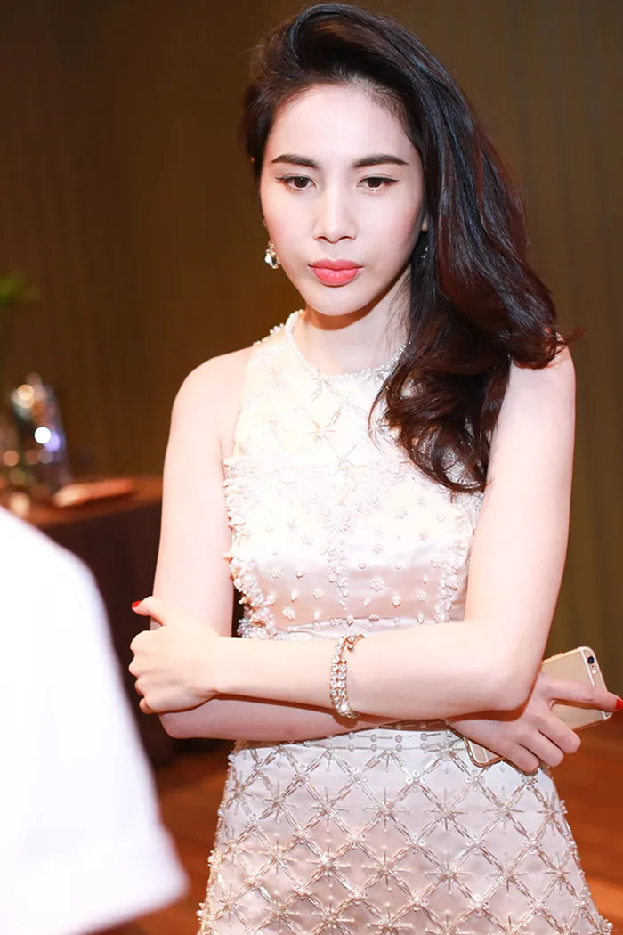 Xôn xao tin nhắn nghi vấn Thủy Tiên hủy hợp đồng xây biệt thự tiền tỷ sau ồn ào sao kê, thực hư thế nào? Ảnh 7