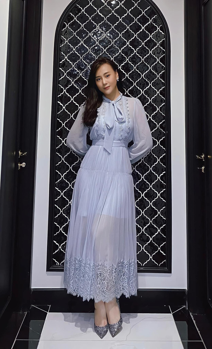 Phương Oanh đón tuổi mới bên gia đình 'Hương vị tình thân', tình thương mến thương với Thu Quỳnh Ảnh 4