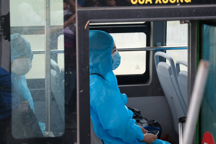 Trước khi được trở về nhà, những người này phải xét nghiệm Covid-19 lần cuối. Kết quả âm tính mới được quay trở lại nơi cư trú.