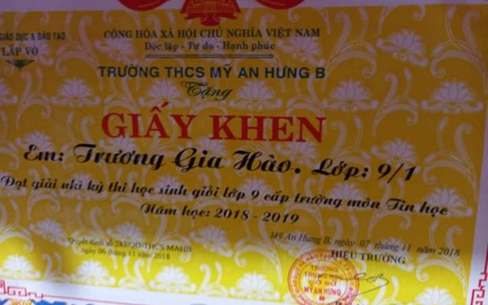 Bí mật 'động trời' đằng sau tấm giấy khen đạt giải nhì học sinh giỏi cấp trường của nam sinh lớp 9 Ảnh 2