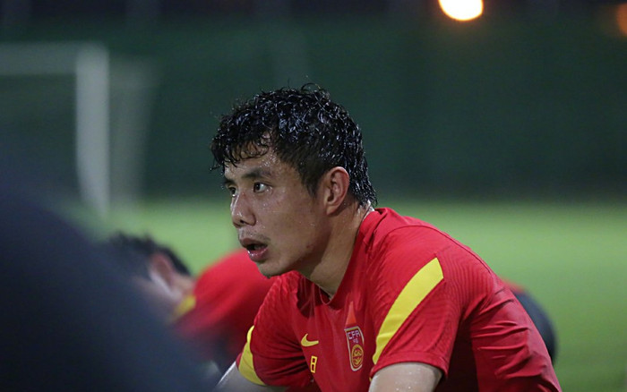 Tuyển Trung Quốc bộn bề lo lắng trước trận quyết đấu Việt Nam Ảnh 2