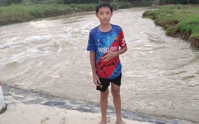 Nam sinh lớp 7 dũng cảm lao xuống dòng nước xiết cứu bé gái 9 tuổi Ảnh 2