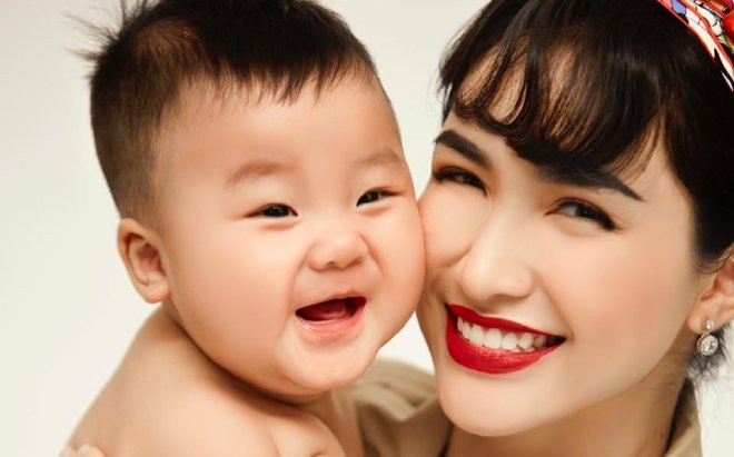 Hòa Minzy không muốn bé Bo theo nghệ thuật, tiết lộ định hướng tương lai cho 'trai cưng' Ảnh 2