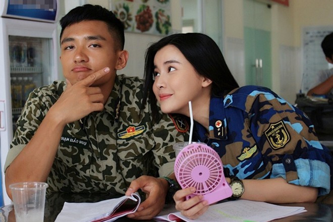 Dàn diễn viên 'Hậu duệ mặt trời' bản Việt sau 3 năm: Người nỗ lực phát triển, người nhạt nhòa trong Vbiz Ảnh 15