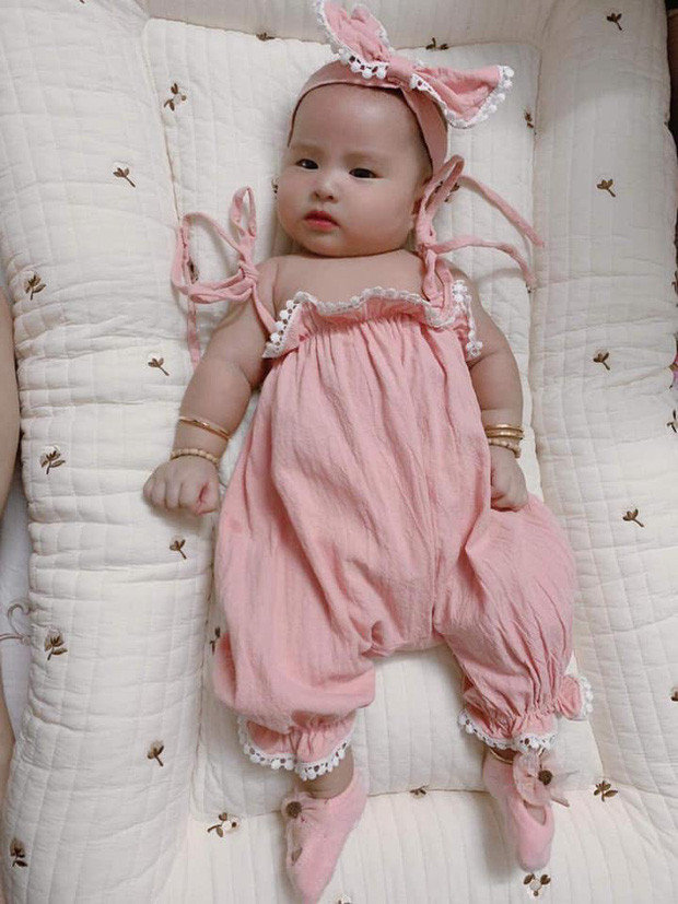 Bức ảnh cận mặt con gái Jack