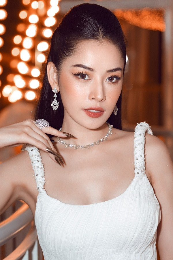 Chi Pu.