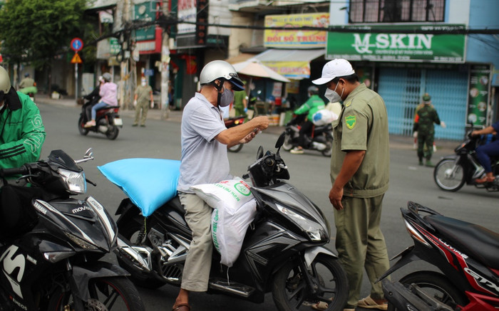 TP.HCM dự kiến cho phép những dịch vụ nào hoạt động sau ngày 1/10? Ảnh 2