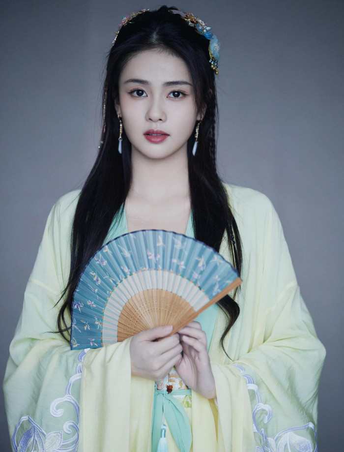 Chưa xa Nhậm Gia Luân, Bạch Lộc vội tìm lại 'người tình màn ảnh' La Vân Hi trong phim mới? Ảnh 15