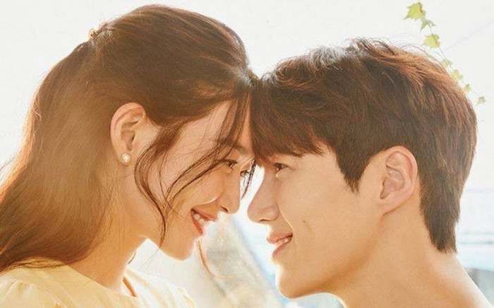 'Hometown Cha Cha Cha' tập 10 bùng nổ cảm xúc với nụ hôn tỏ tình của Shin Min Ah và Kim Seon Ho Ảnh 2