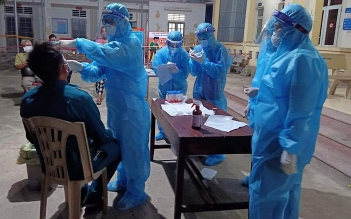 Nghệ An cấp tốc tìm người liên quan đến cụ bà 104 tuổi nhiễm Covid-19 Ảnh 2