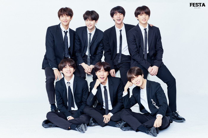 Sau 16 năm, BTS trở thành nhóm nhạc K-Pop đầu tiên đạt thành tích này tại Nhật Bản Ảnh 8