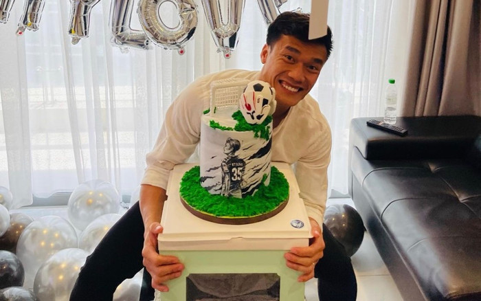 Thủ môn Bùi Tiến Dũng mong ước được như Công Vinh: Đừng bỏ cuộc, ước mơ sẽ thành sự thật Ảnh 2