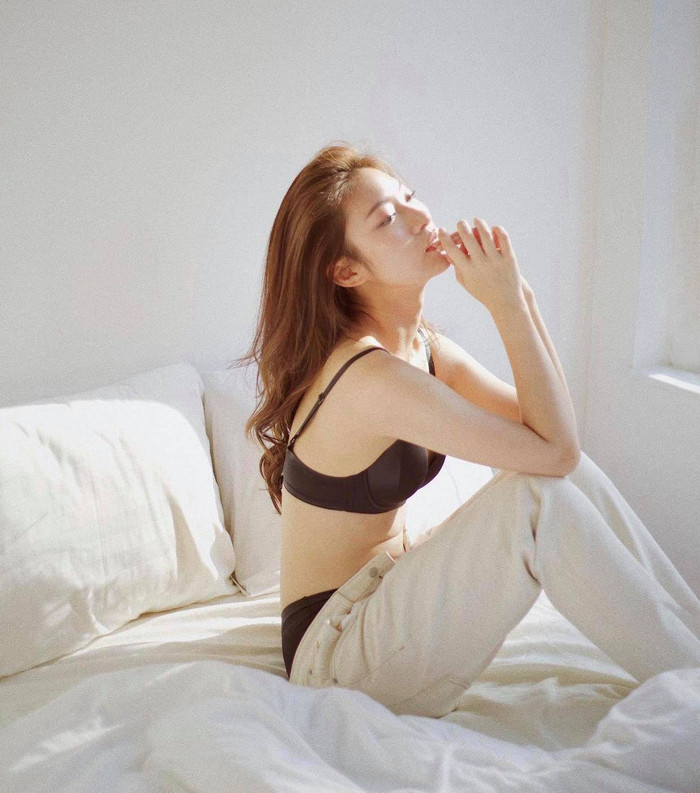 Cô mong muốn các bạn nữ hãy tự tin vào cơ thể mình, dù sau này có béo lên, ốm đi thì nó vẫn luôn đi cùng mình.
