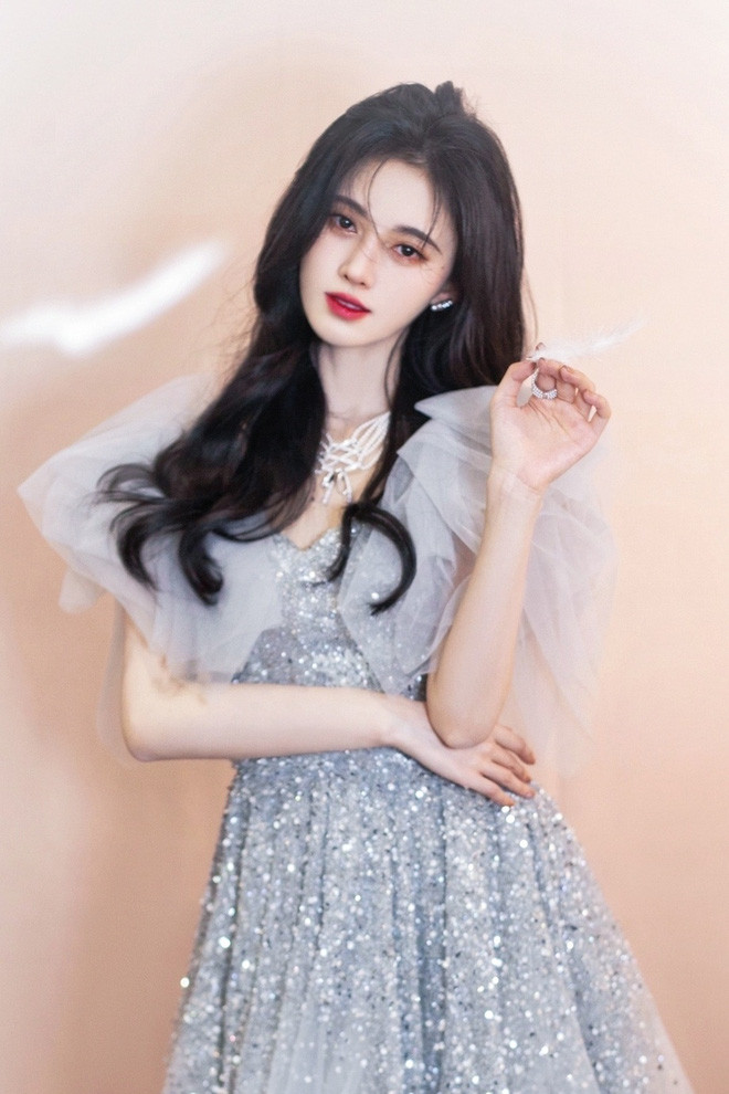 'Mục tiêu mà, mục tiêu là từng bước từng bước thực hiện nó. Cố gắng học hỏi không có gì là sai hết, cố gắng học hỏi mới nhận lại được nhiều thứ.'