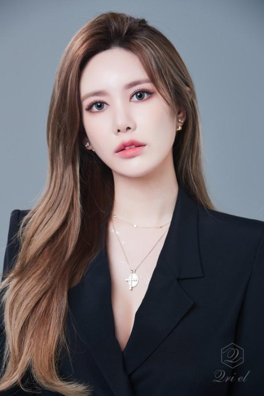 Qri (T-ara) đã viết caption tiếng Việt chuẩn không cần chỉnh.