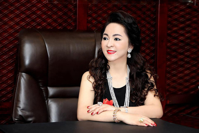 Đây không phải là lần đầu tiên nữ doanh nhân tự tin trước nhan sắc của bản thân