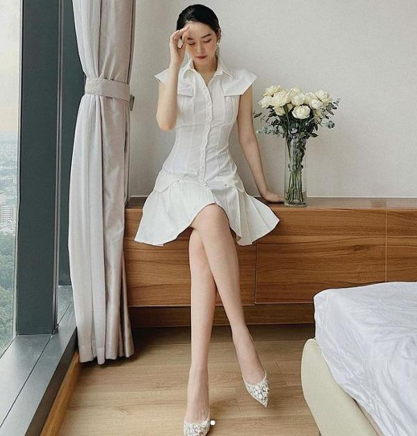 Một góc ảnh khác cho thấy nhan sắc không khác với thời con gái của Tường San. 