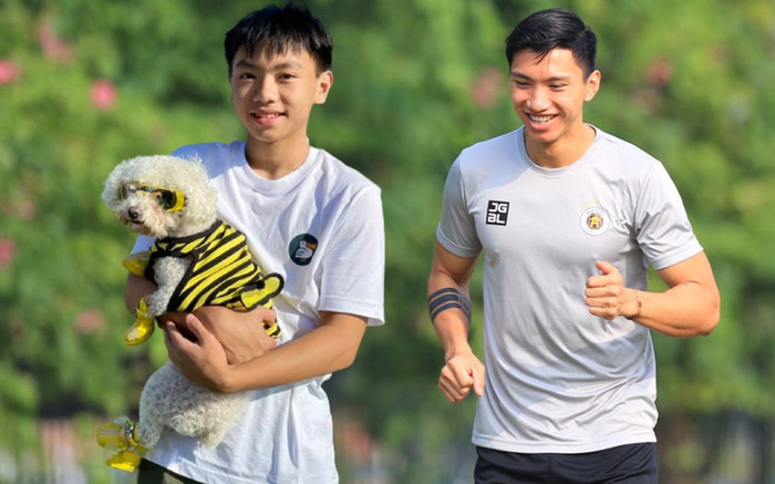 Netizen thích thú trước 'em trai bản sao' của Đoàn Văn Hậu Ảnh 2