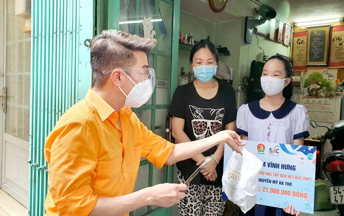 Đàm Vĩnh Hưng tiếp tục làm thiện nguyện hậu ồn ào thưa kiện với CEO Đại Nam Ảnh 2