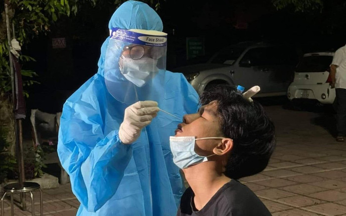 Chồng lái xe từ TP.HCM ghé về thăm nhà khiến vợ nhiễm Covid-19 Ảnh 2