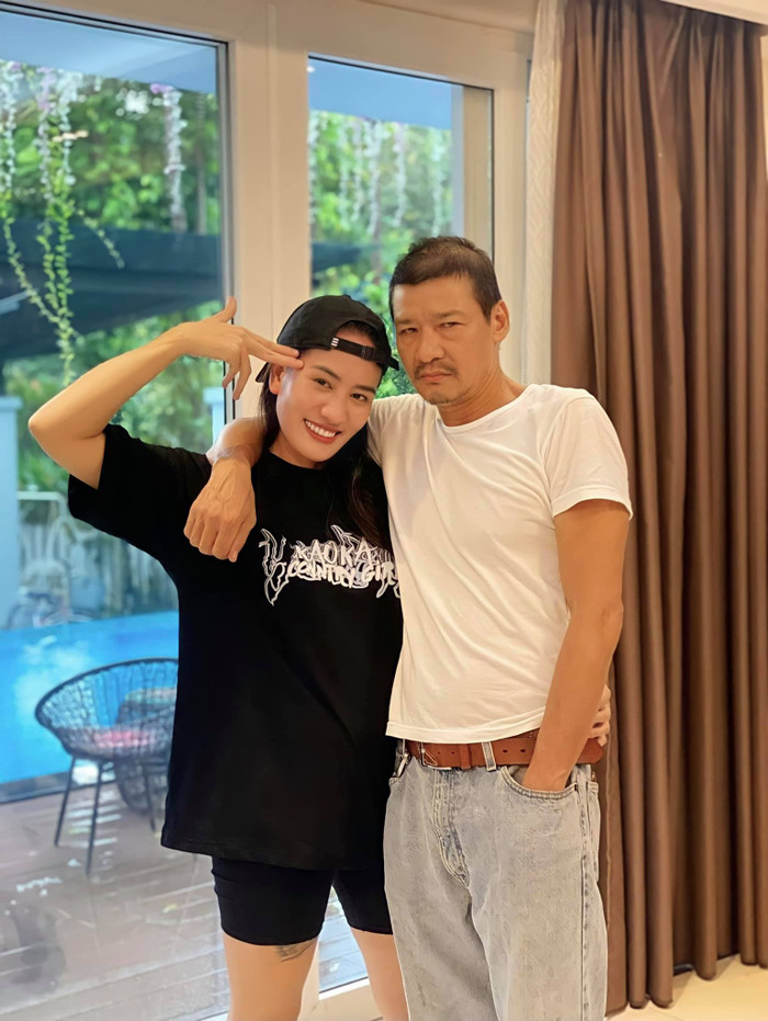 'Hương vị tình thân' chính thức đóng máy sau 10 tháng quay phim: 'Mục tiêu duy nhất là vừa lòng khán giả' Ảnh 9