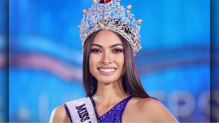 Chung kết Miss Universe Philippines 2021 đầy rẫy 'sạn ê răng' từ Á hậu đến Hoa hậu Ảnh 1