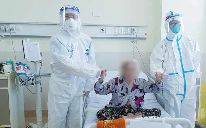 Hành trình hồi phục 'diệu kì' của hai bệnh nhân 'đặc biệt' tại Bệnh viện Chợ Rẫy Ảnh 2