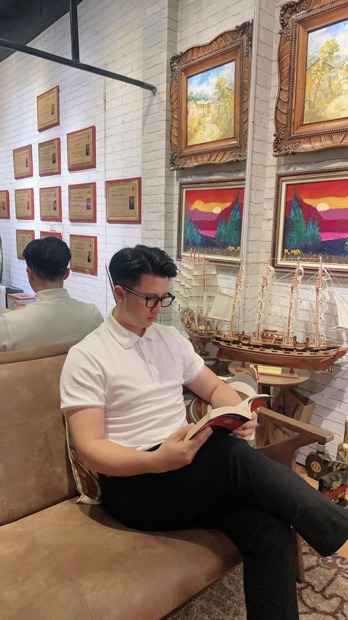 Một năm sau ồn ào ly hôn với Âu Hà My, Trọng Hưng giờ ra sao? Ảnh 3