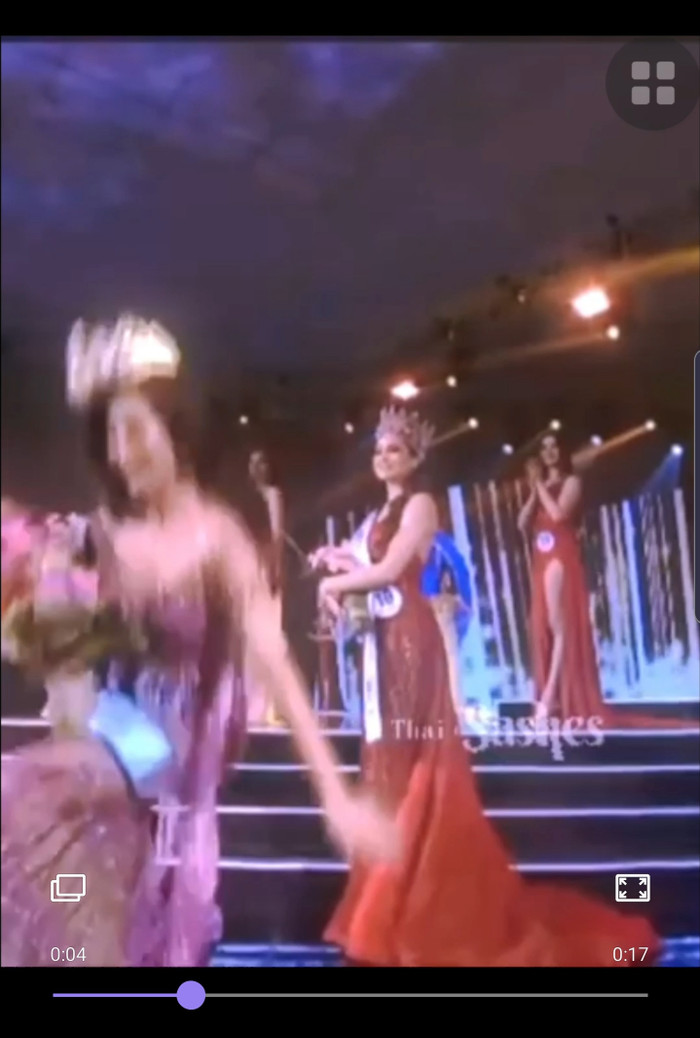 Miss World Philippines bị 'té sấp mặt' 2 lần trong đêm chung kết dài 5 tiếng rưỡi Ảnh 6