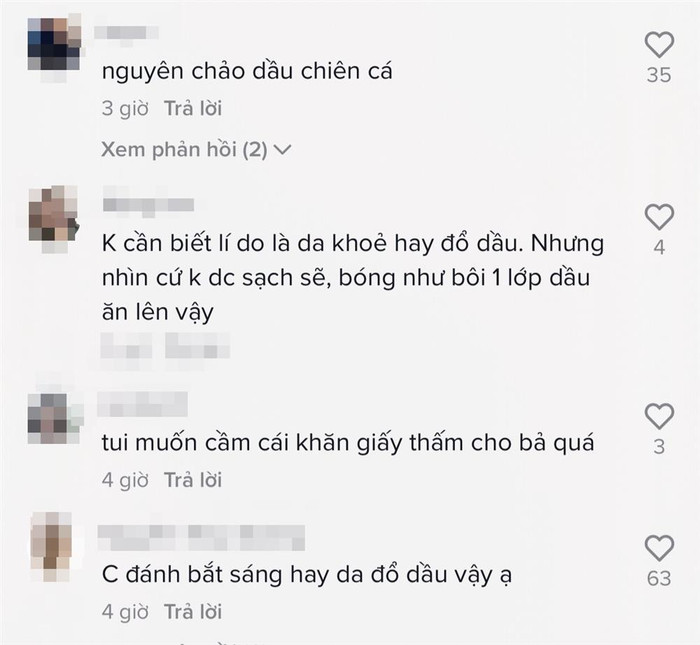 Phía dưới bình luận, nhiều khán giả thắc mắc về làn da của nữ ca sĩ. Người so sánh với nguyên chảo dầu, kẻ muốn cầm khăn giấy thấm bớt... 