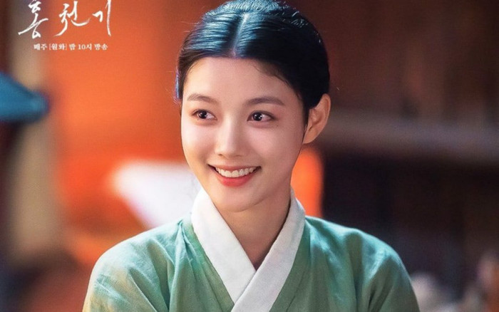 3 lý do khiến người xem bị hấp dẫn bởi Kim Yoo Jung trong 'Lovers Of The Red Sky' Ảnh 2
