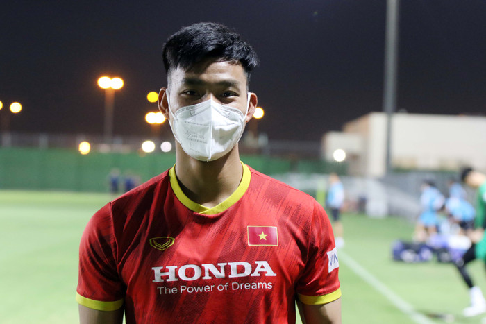 Vũ Văn Thanh chia sẻ trước buổi tập.