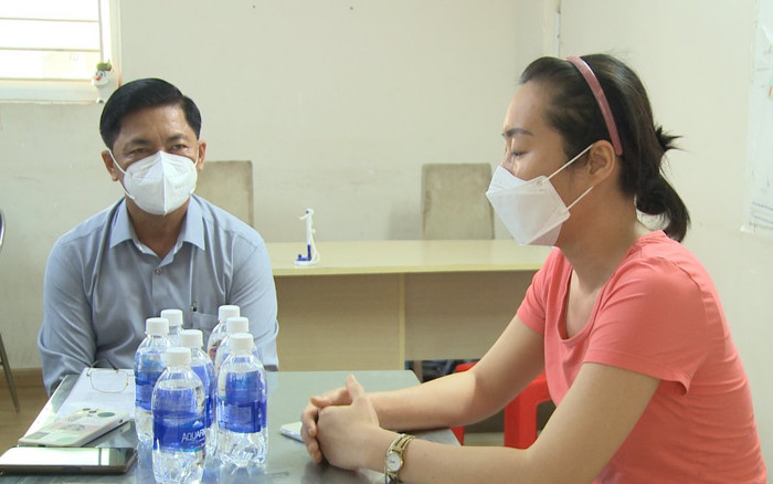 Xử phạt 2 triệu đồng người phụ nữ bị cưỡng chế xét nghiệm Covid-19 Ảnh 2