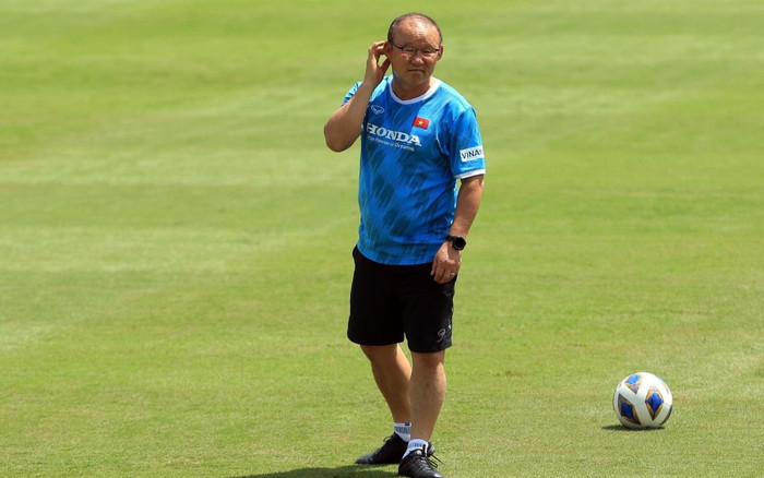 Tuyển Việt Nam có nguy cơ cao bị phạt đền trước chủ nhà Trung Quốc Ảnh 2