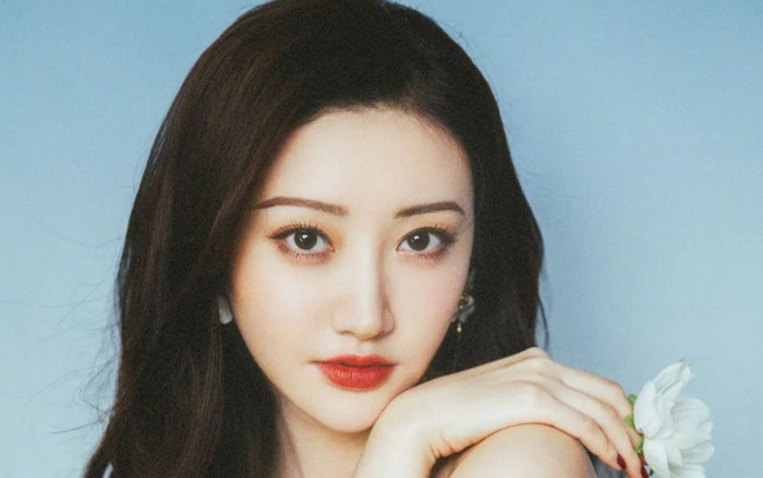 Nổi tiếng chuyên 'thả dê' nhưng vì sao Thành Long lại chẳng dám đụng chạm Cảnh Điềm? Ảnh 2