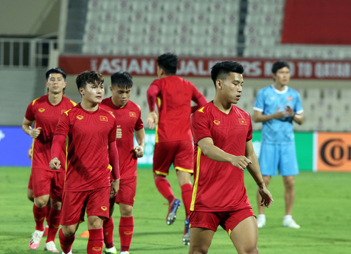 HLV Park Hang Seo thực hiện hai sự thay đổi người so với trận đấu với Australia.