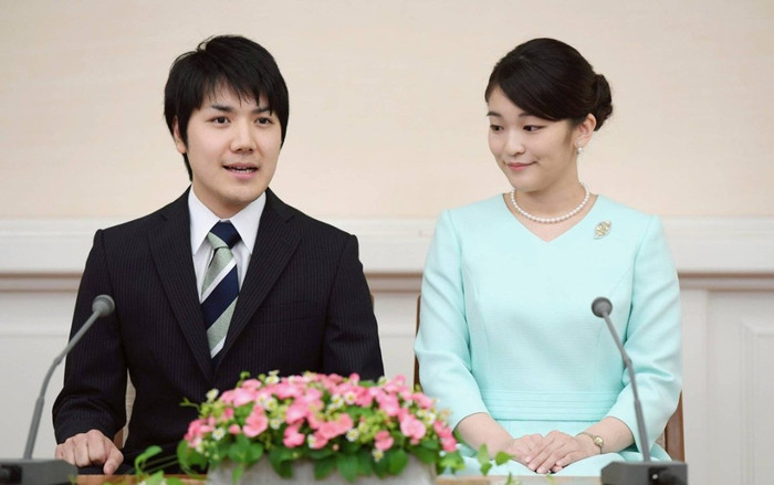 Công chúa Nhật Bản từ bỏ tước vị để cưới thường dân và đám cưới không đẹp như cổ tích Ảnh 2