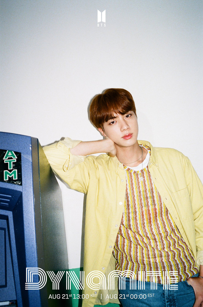 Ấn tượng với hình thể cực đẹp của Jin (BTS): Báo chí Nhật Bản cũng tấm tắc khen Ảnh 16