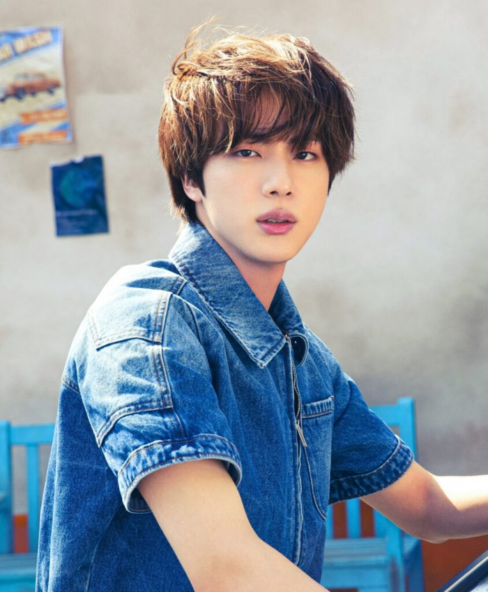 Ấn tượng với hình thể cực đẹp của Jin (BTS): Báo chí Nhật Bản cũng tấm tắc khen Ảnh 17