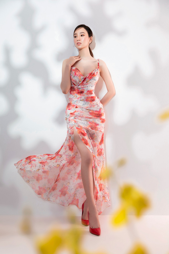 Đại diện Việt Nam tại Miss Intercontinental 2021 hóa nàng thơ ngọt lịm với váy hoa Ảnh 3