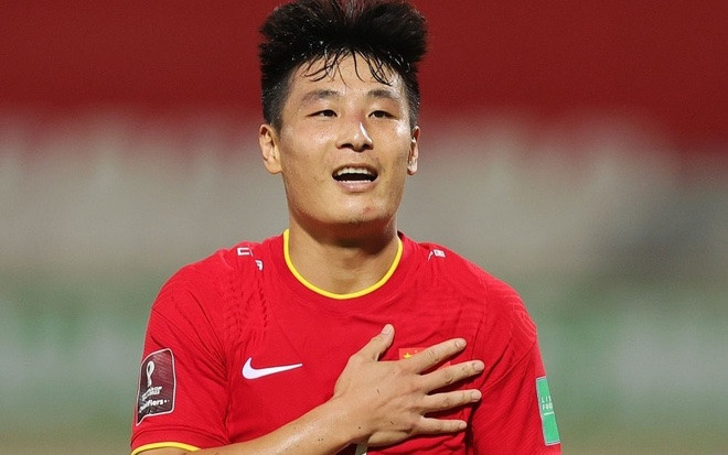 Lập cú đúp vào lưới Việt Nam, ngôi sao Trung Quốc nói: 'Tôi không ghi bàn ở phút bù giờ' Ảnh 2