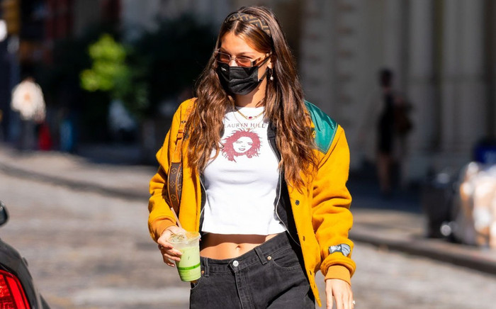 6 xu hướng áo khoác boyfriend được phái đẹp săn đón trong mùa Thu/Đông 2021 Ảnh 2