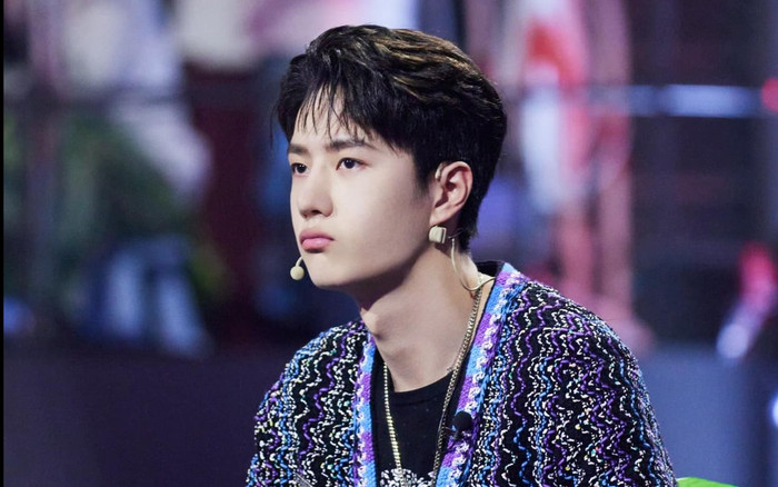 Loạt biểu cảm 'ăn tiền' của Vương Nhất Bác gây chú ý trong tập 8 Street Dance of China 4 Ảnh 2