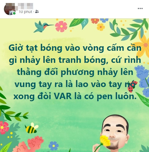 Fan Việt phản ứng với VAR và trọng tài.
