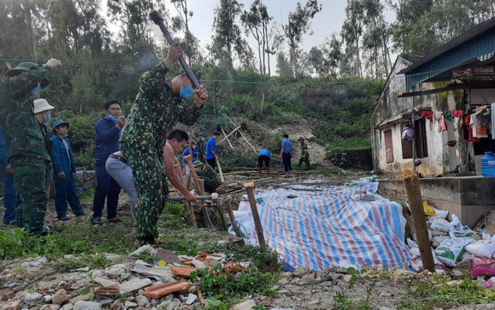 Nghệ An dự tính di dời hơn 16.000 dân tránh bão số 8 Ảnh 2